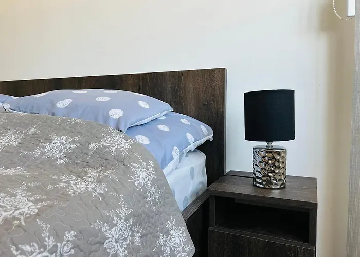 Eros Apartment *
