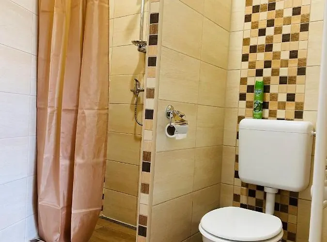 Eros Apartment